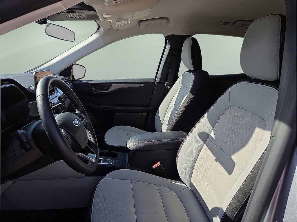 Used 2024 Ford Escape Active image 21