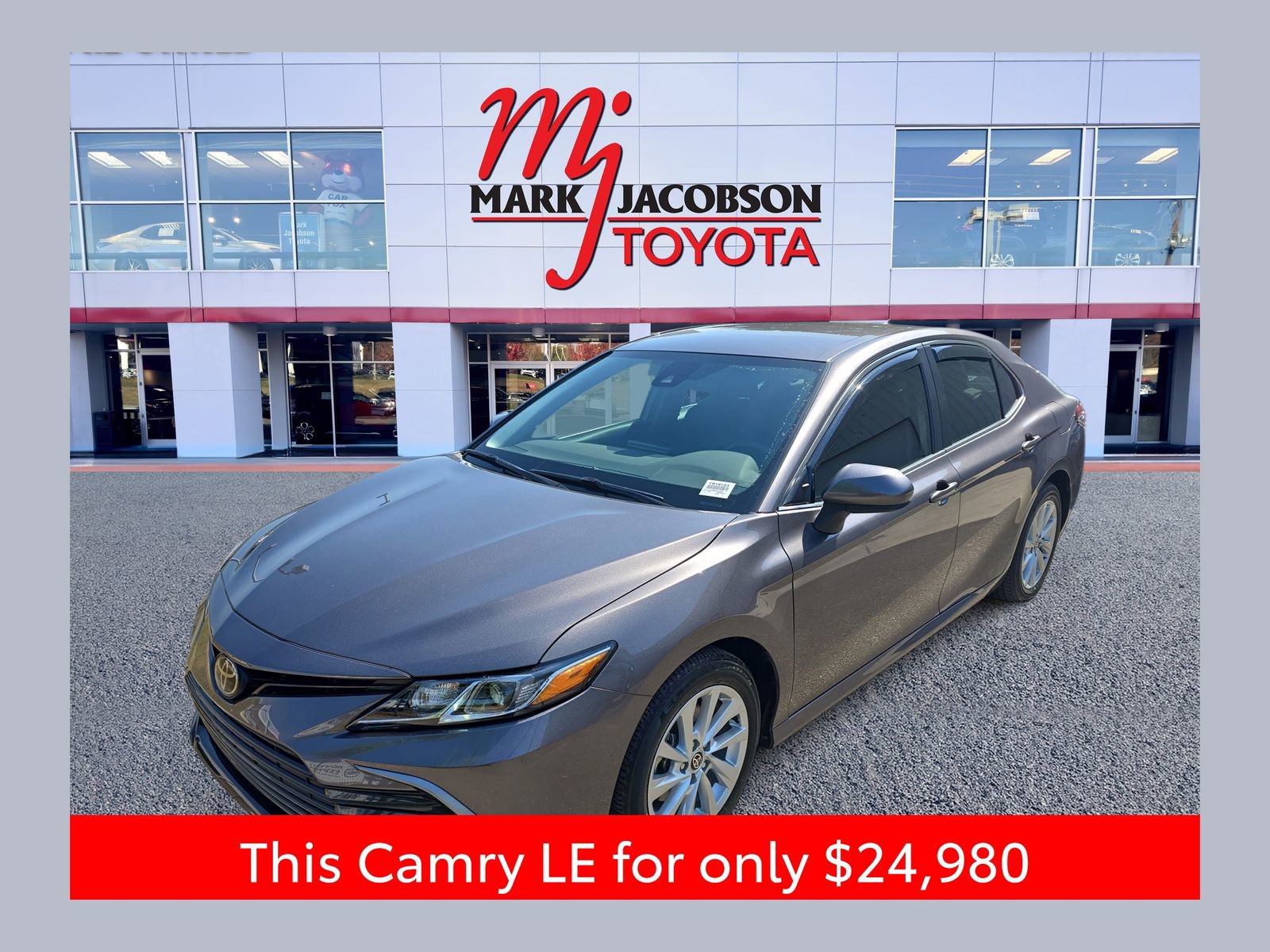 Used 2023 Toyota Camry LE FWD image 1