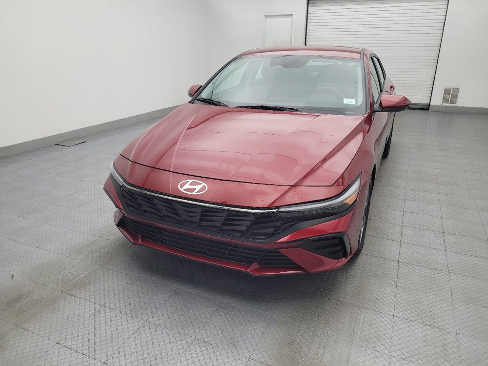 Used 2024 Hyundai Elantra SEL FWD image 15