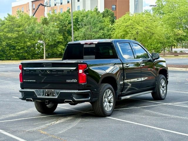 Used 2021 Chevrolet Silverado 1500 High Country w/ Technology Package AWD/4WD image 7