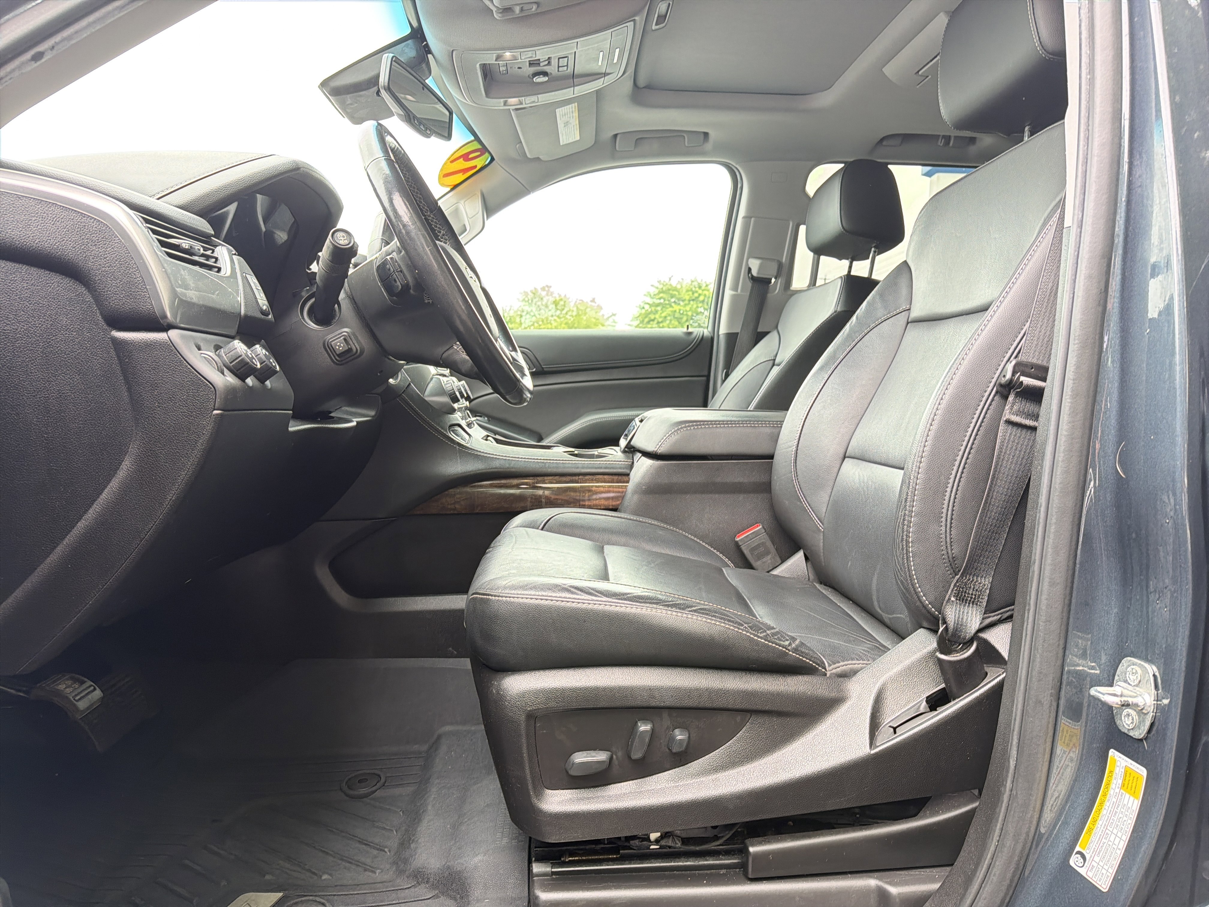 Used 2019 Chevrolet Tahoe LT AWD/4WD image 17