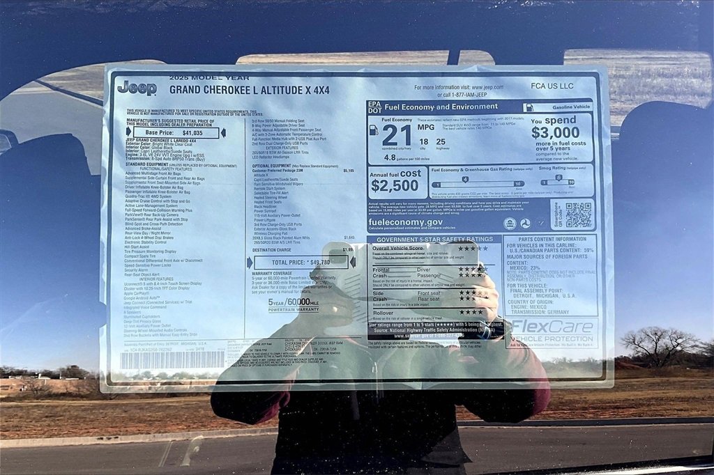 New 2025 Jeep Grand Cherokee L Altitude image 13