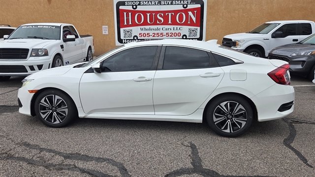 Used 2017 Honda Civic EX-L image 1