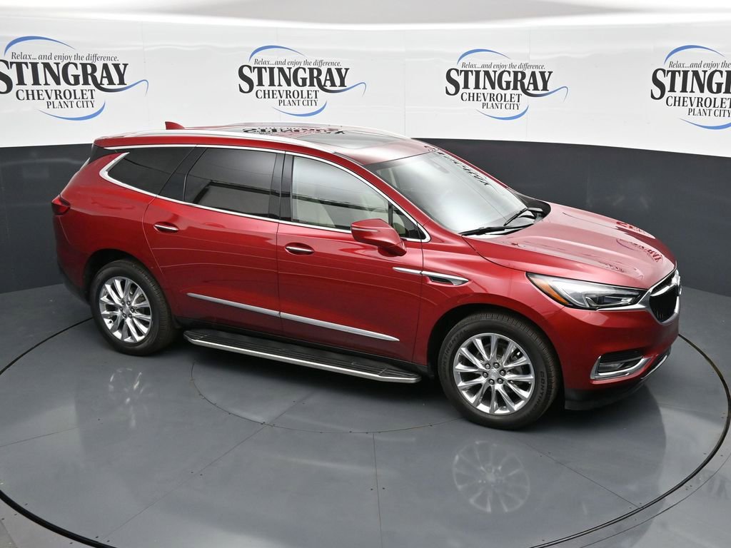 Used 2019 Buick Enclave Premium w/ Experience Buick Package image 9