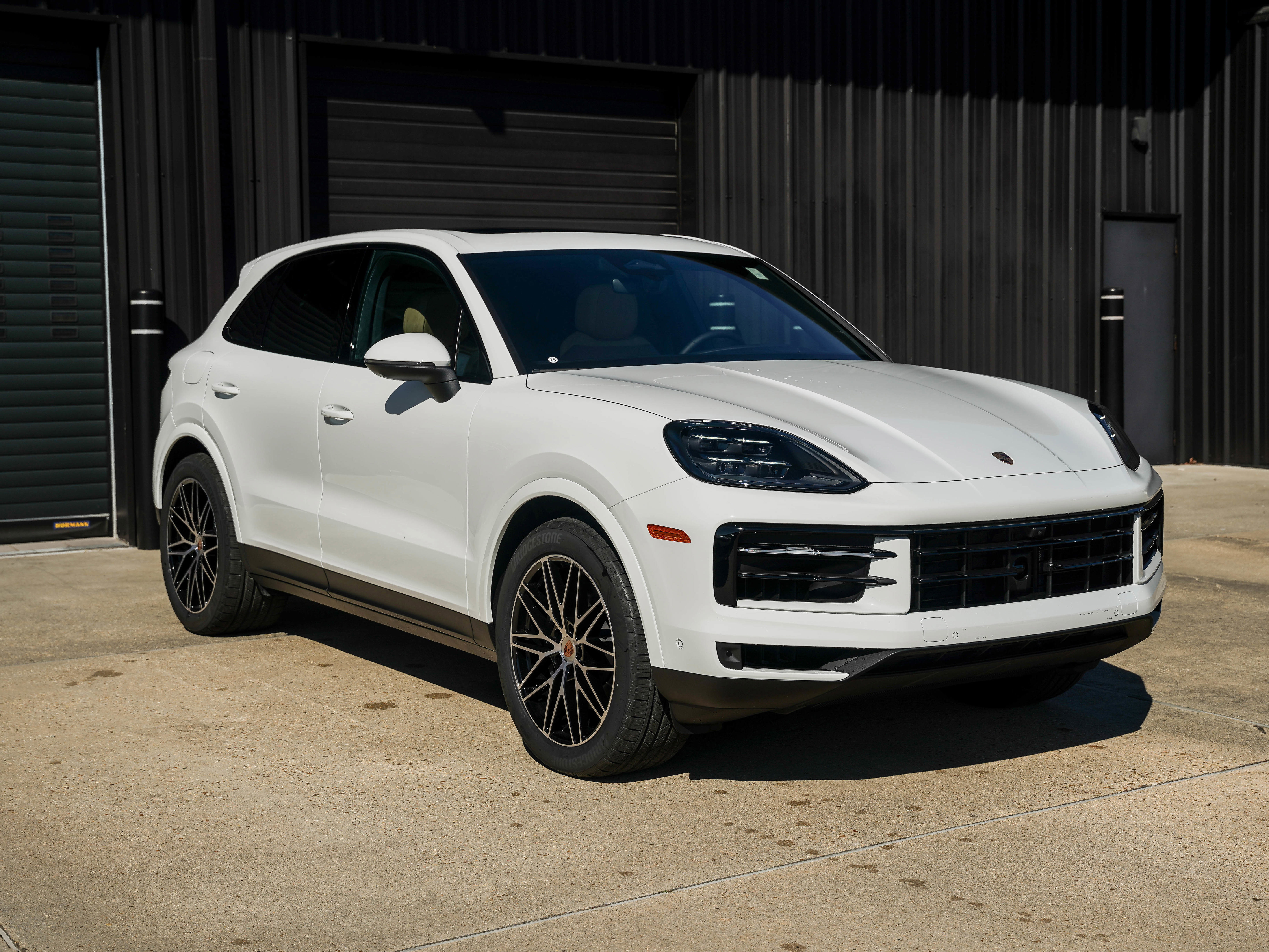 New 2026 Porsche Cayenne image 7