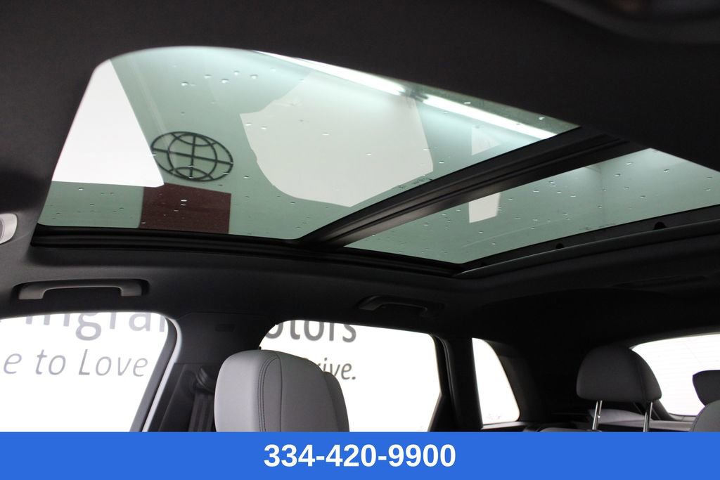 New 2025 Audi Q3 2.0T Premium image 12