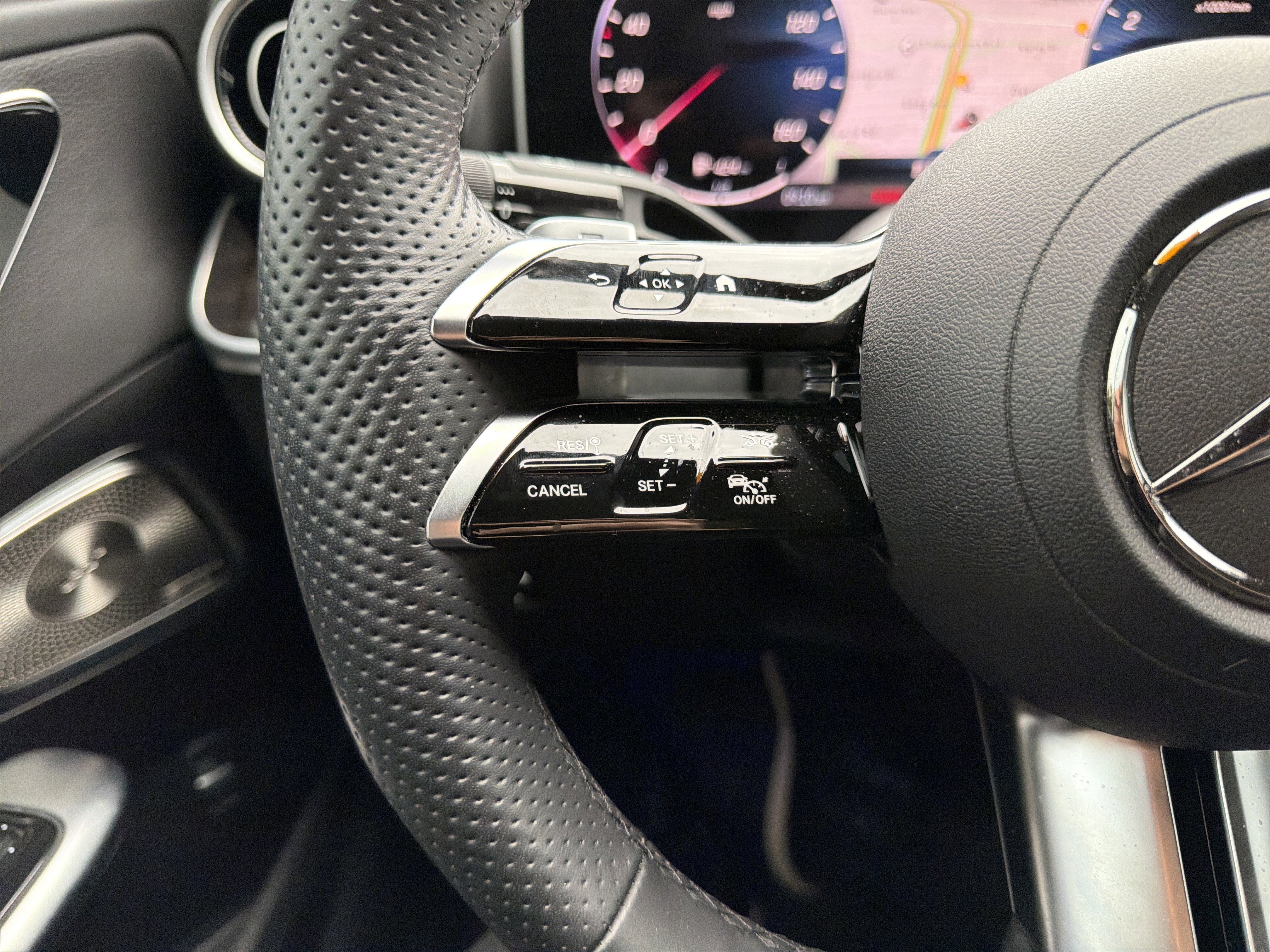 Used 2024 Mercedes-Benz C 300 4MATIC Sedan image 19