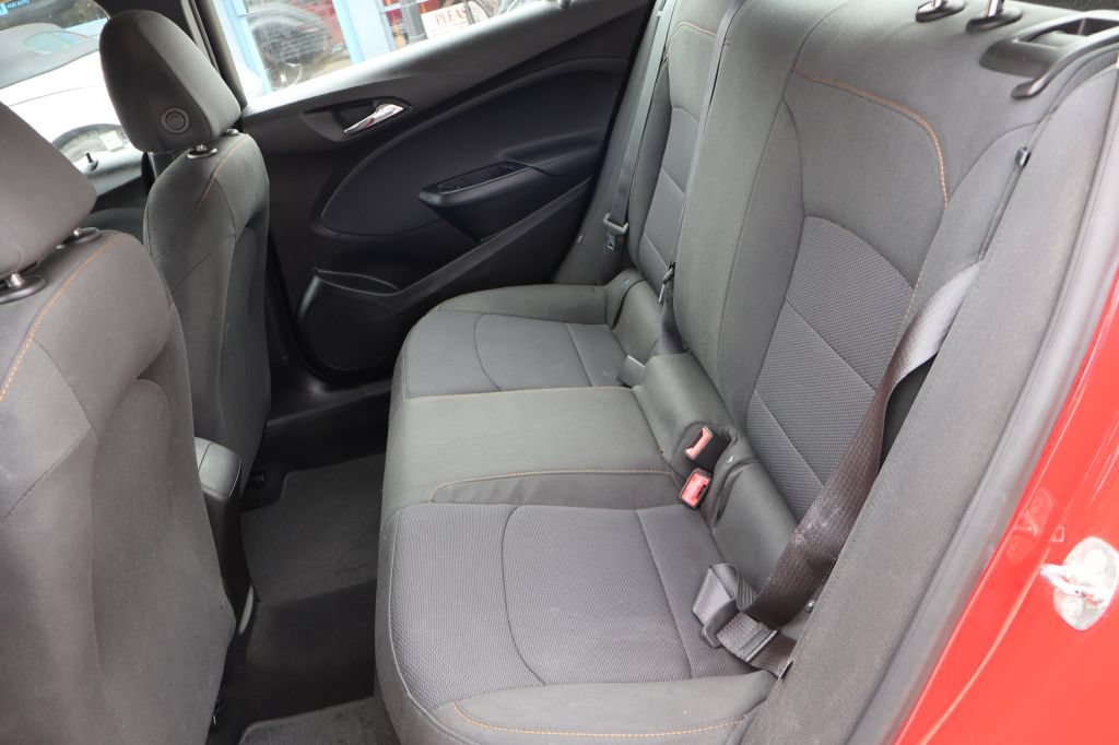Used 2017 Chevrolet Cruze LS FWD image 20