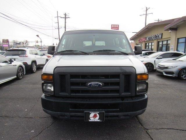 Used 2014 Ford E-350 and Econoline 350 XL w/ Power Windows & Locks Group RWD image 2