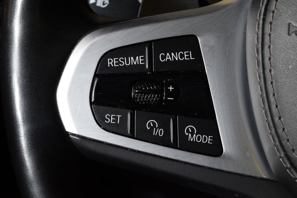 Used 2024 BMW X7 xDrive40i w/ M Sport Package AWD/4WD image 22