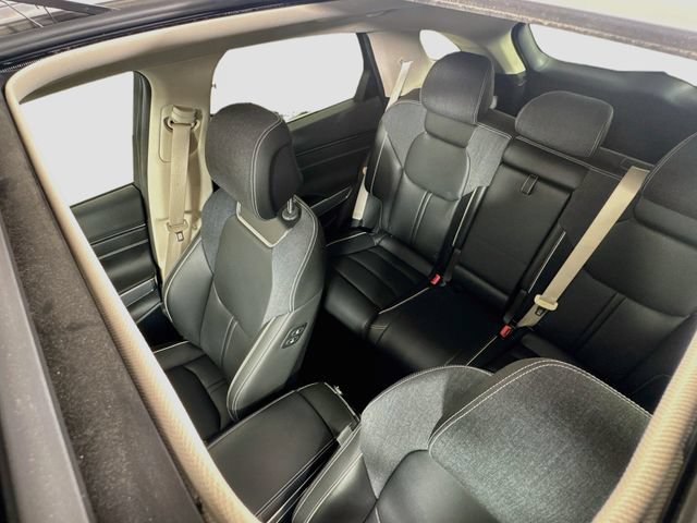 Used 2023 Genesis Electrified GV70 AWD/4WD image 12