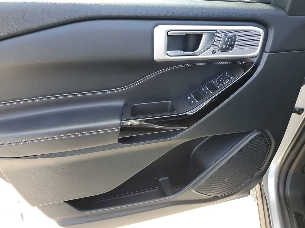 Used 2021 Ford Explorer ST w/ Equipment Group 401A image 18