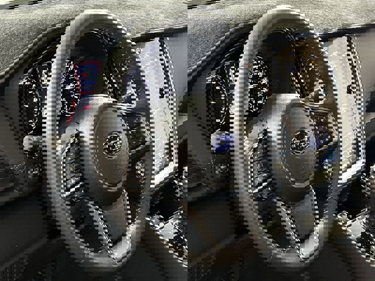 Used 2025 Subaru Outback Premium image 12