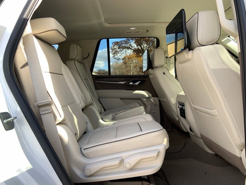 Used 2024 GMC Yukon Denali w/ Advanced Technology Package image 20