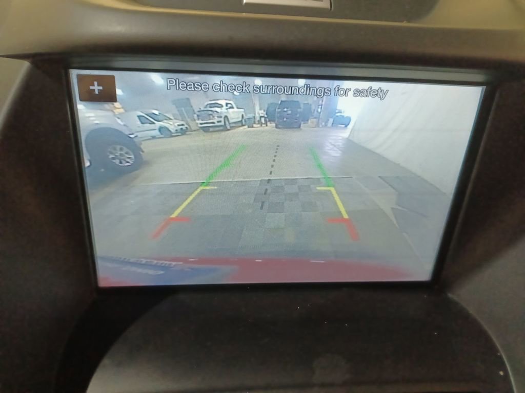 Used 2017 Ford C-MAX Energi SE w/ Equipment Group 401A image 22