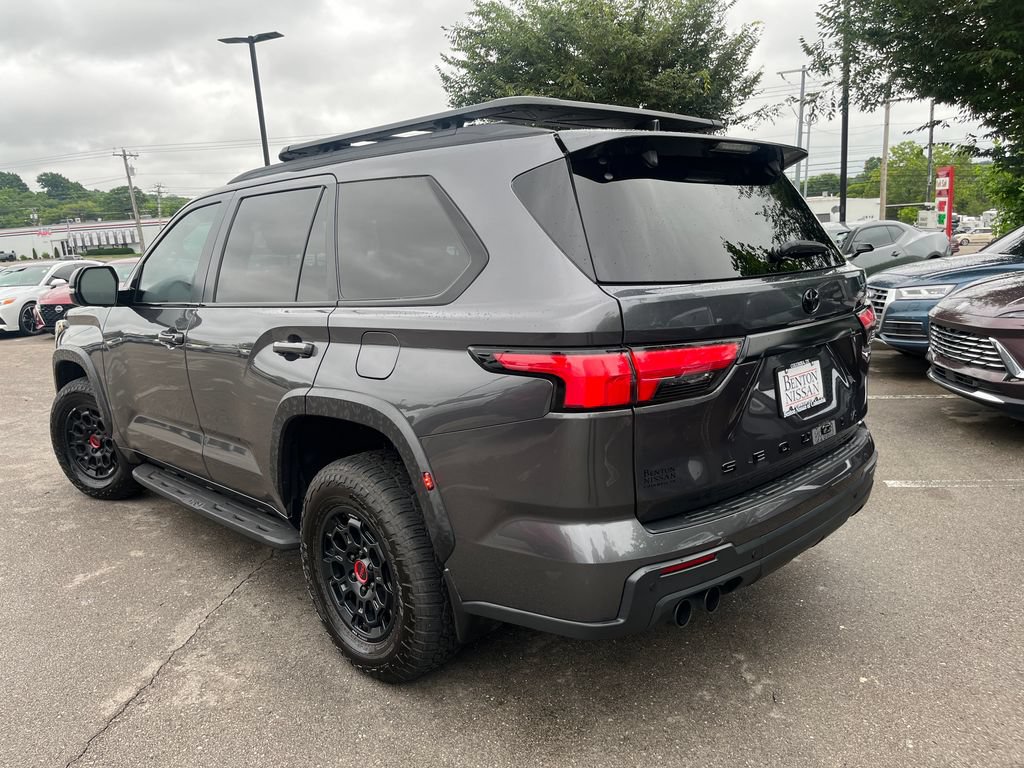 Used 2025 Toyota Sequoia TRD Pro AWD/4WD image 7