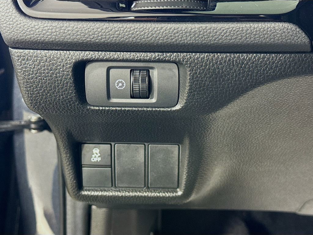Used 2025 Honda Civic Sport image 10