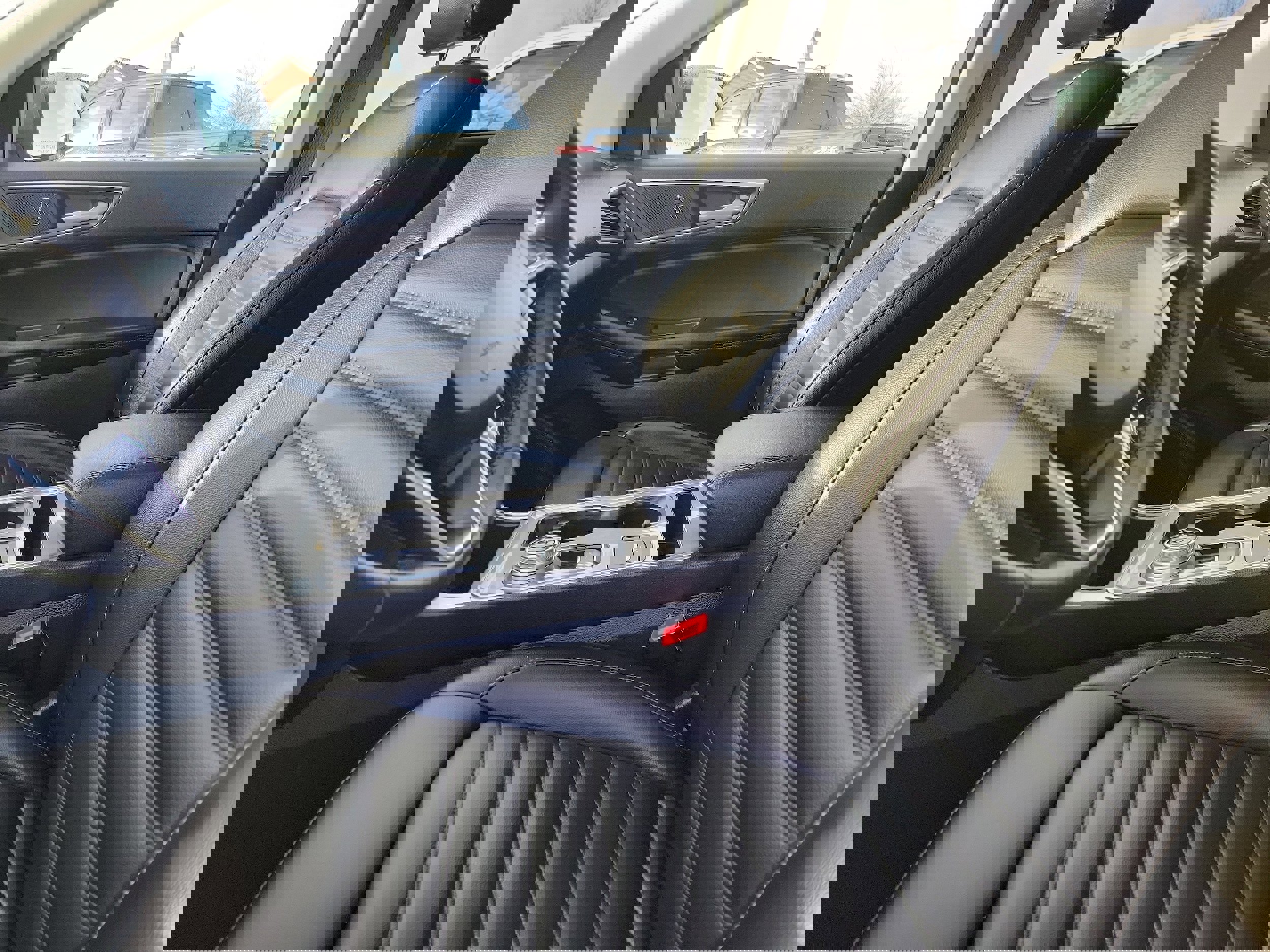 Used 2023 Ford Edge SEL w/ Convenience Package image 20