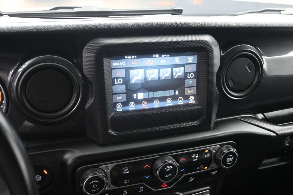 Used 2021 Jeep Wrangler Unlimited Sport AWD/4WD image 15