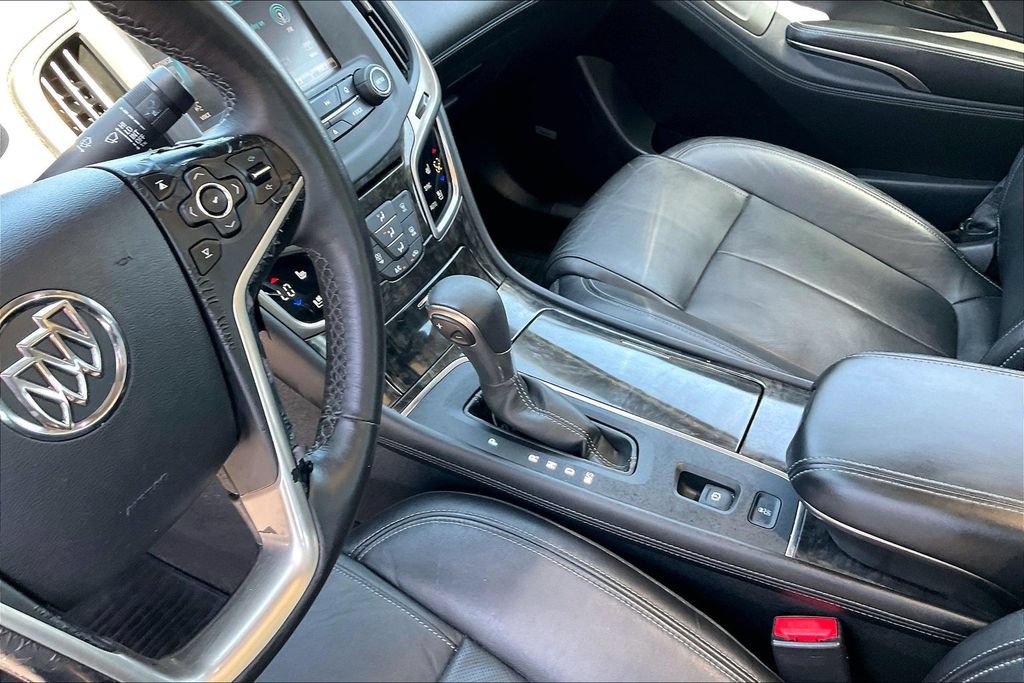Used 2015 Buick LaCrosse Premium w/ Driver Confidence Package #1 FWD image 15
