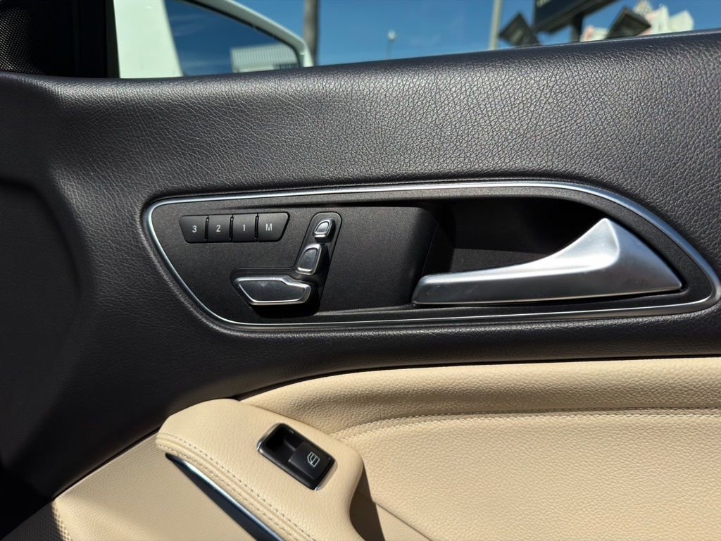 Used 2019 Mercedes-Benz CLA 250 image 31