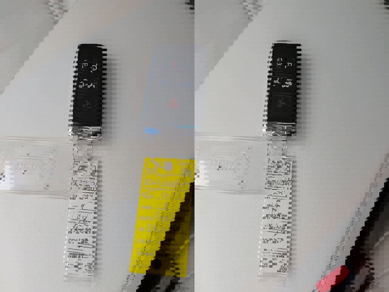 Used 2024 Land Rover Range Rover SE image 37