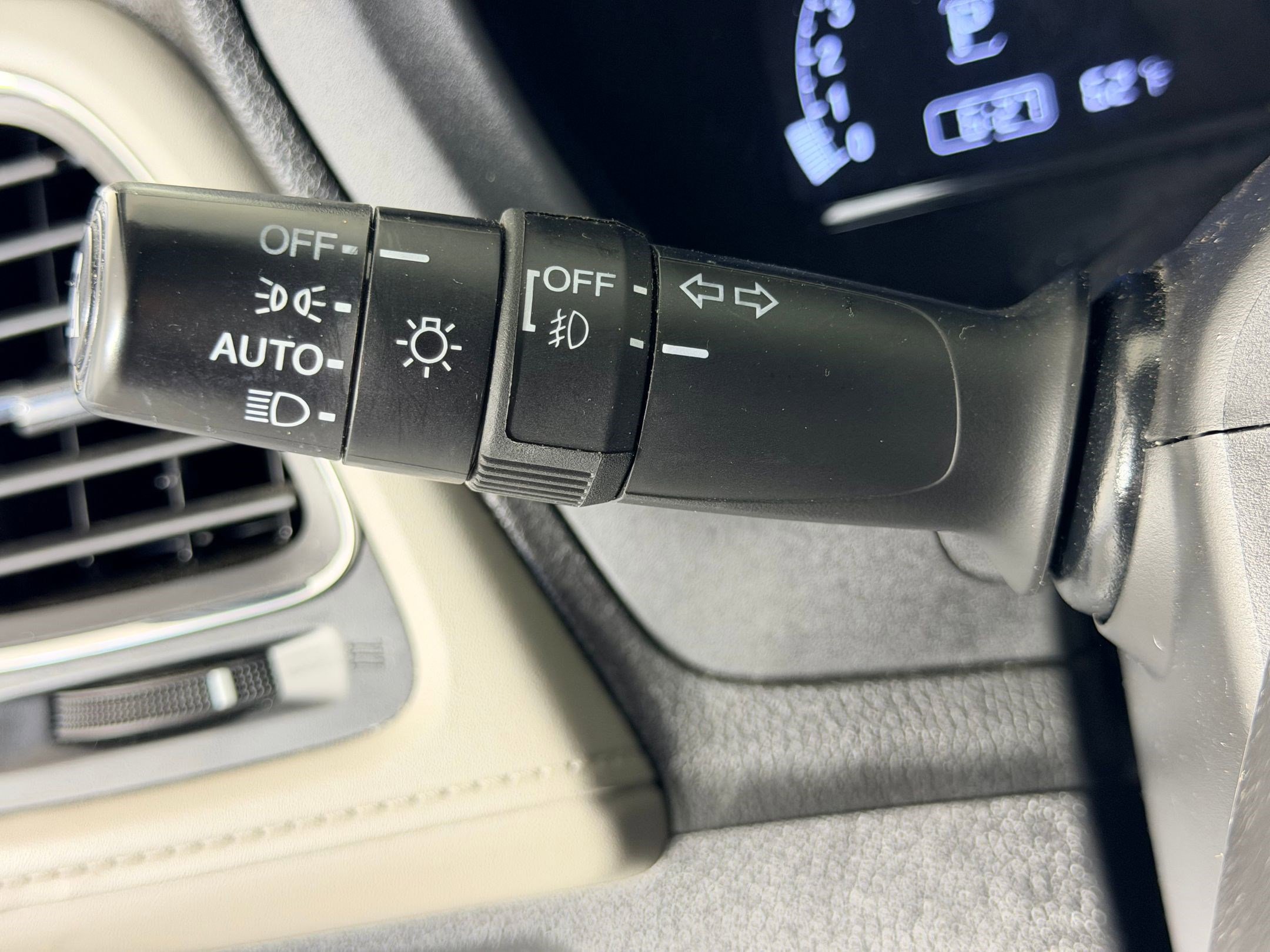 Used 2019 Honda HR-V Touring image 26