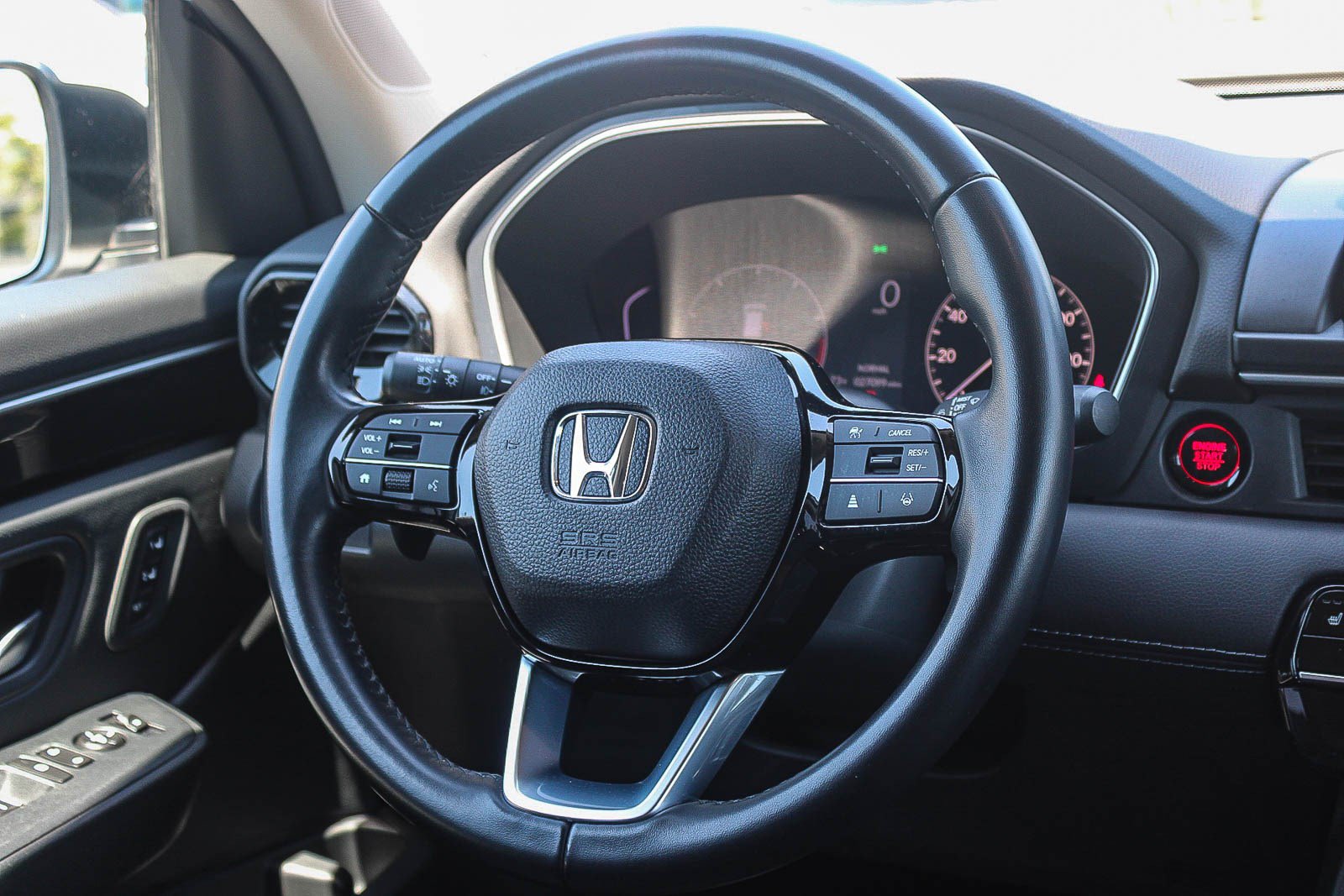 Used 2025 Honda Pilot EX-L image 16