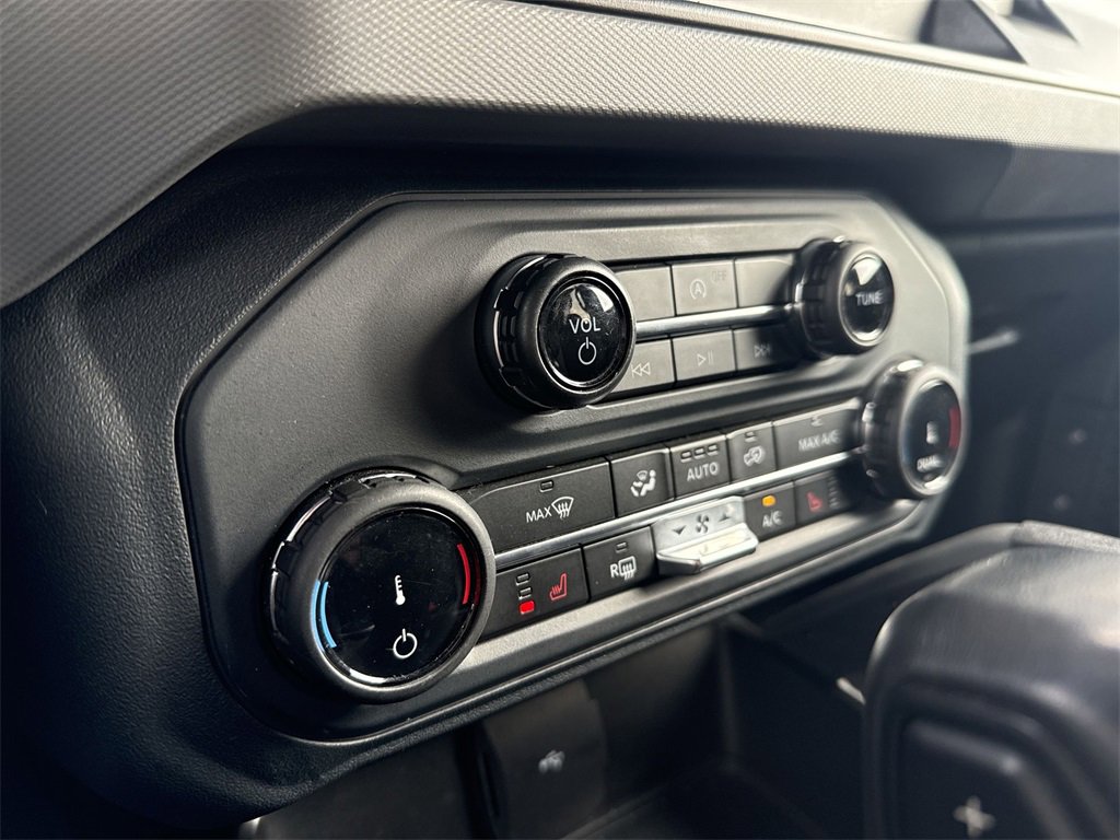 Used 2022 Ford Bronco Big Bend image 17