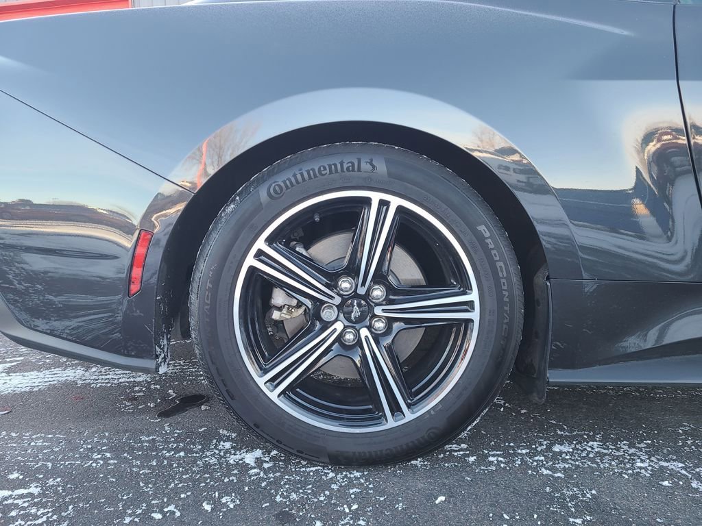 Used 2024 Ford Mustang Premium image 16