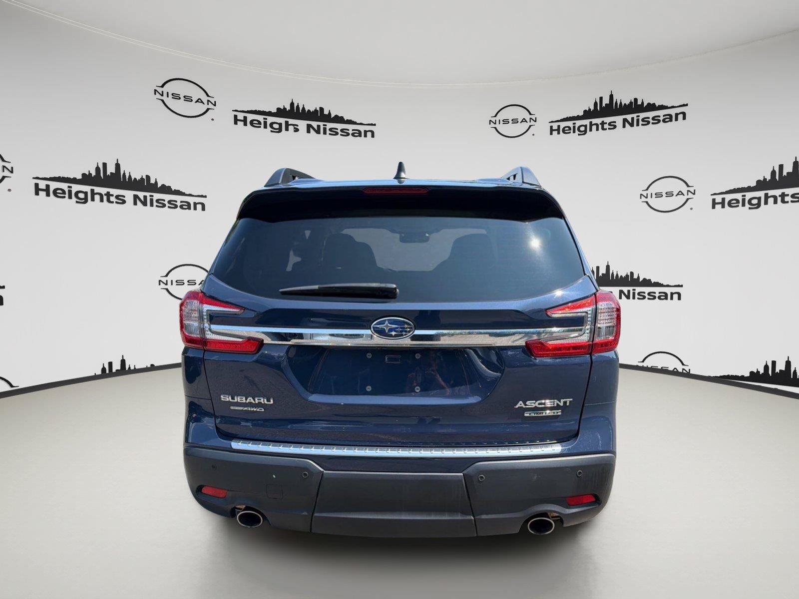 Used 2024 Subaru Ascent Limited w/ Popular Package #2 AWD/4WD image 4