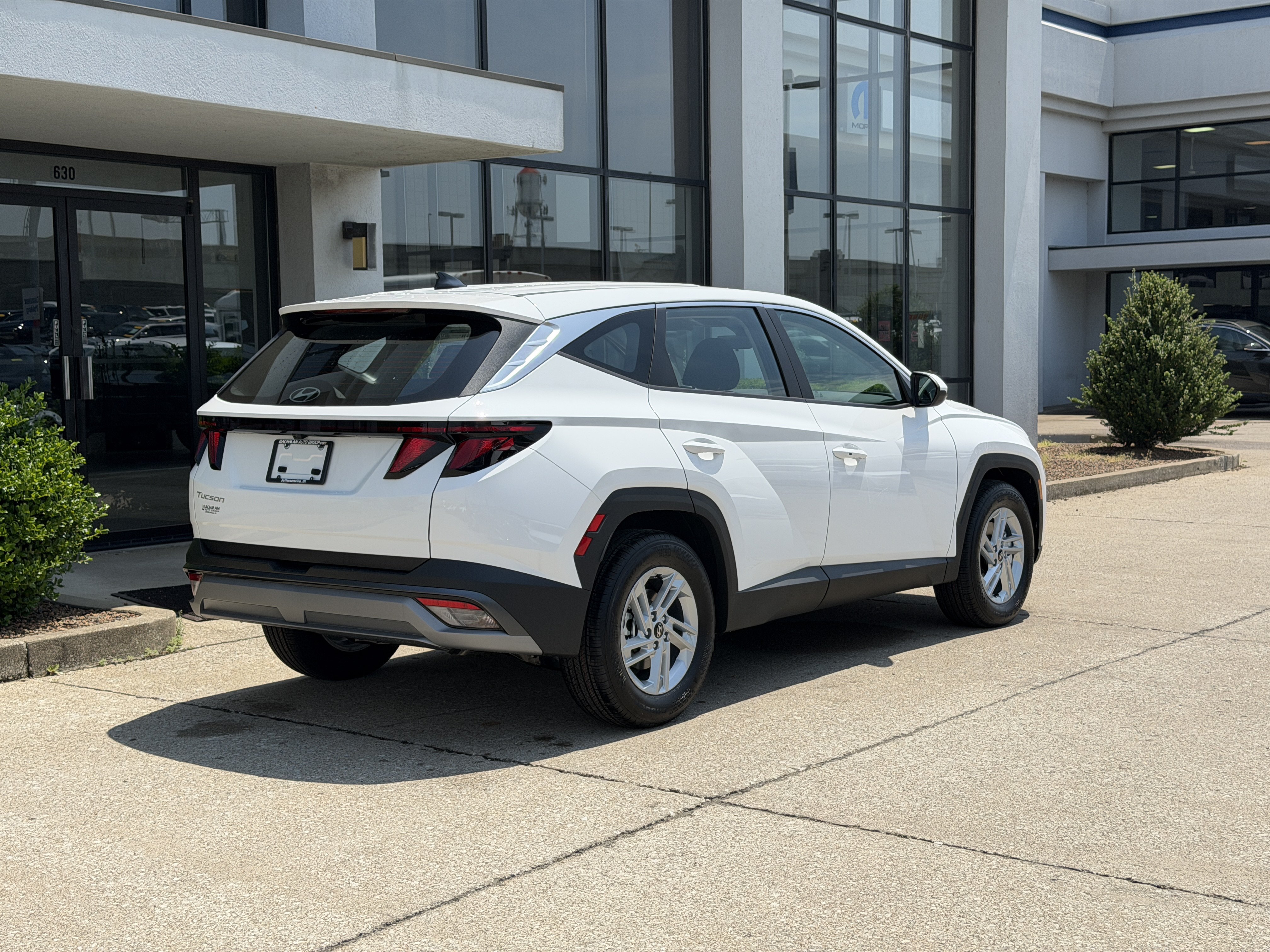 Used 2026 Hyundai Tucson SE FWD image 4
