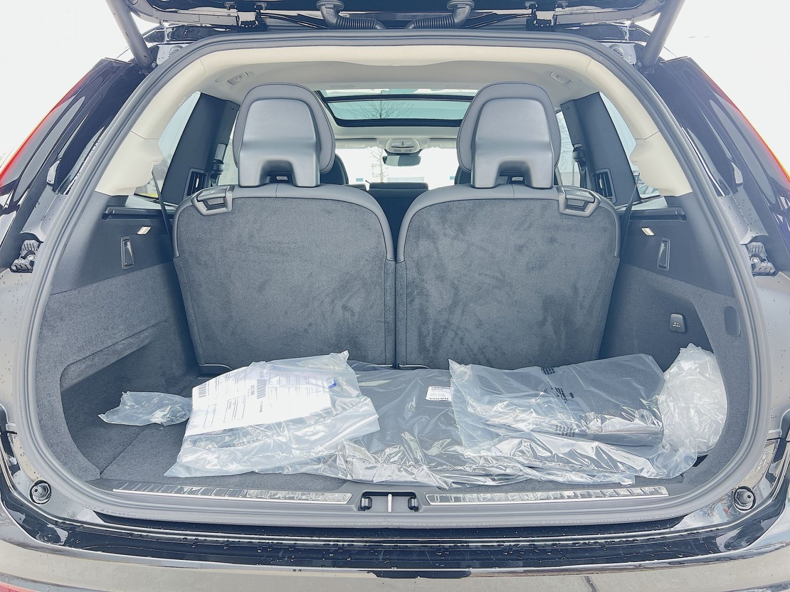 New 2026 Volvo XC90 B6 Plus AWD/4WD image 35