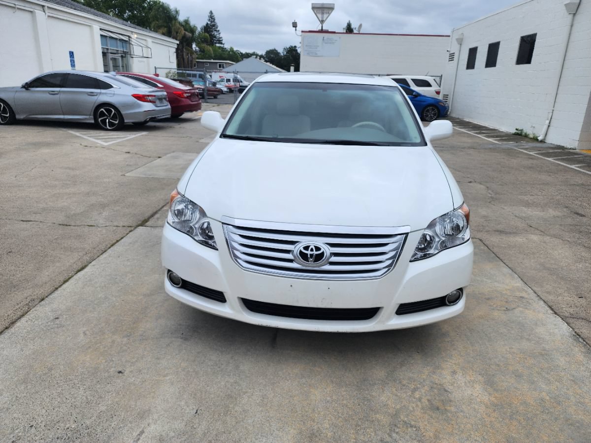 Used 2008 Toyota Avalon XLS FWD image 10