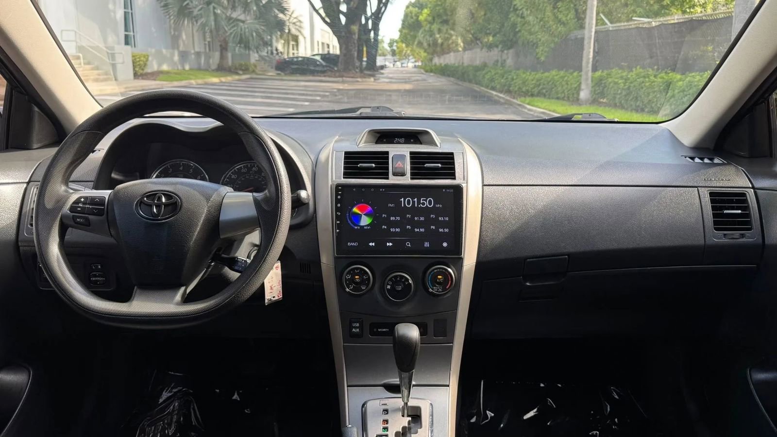 Used 2012 Toyota Corolla S image 8