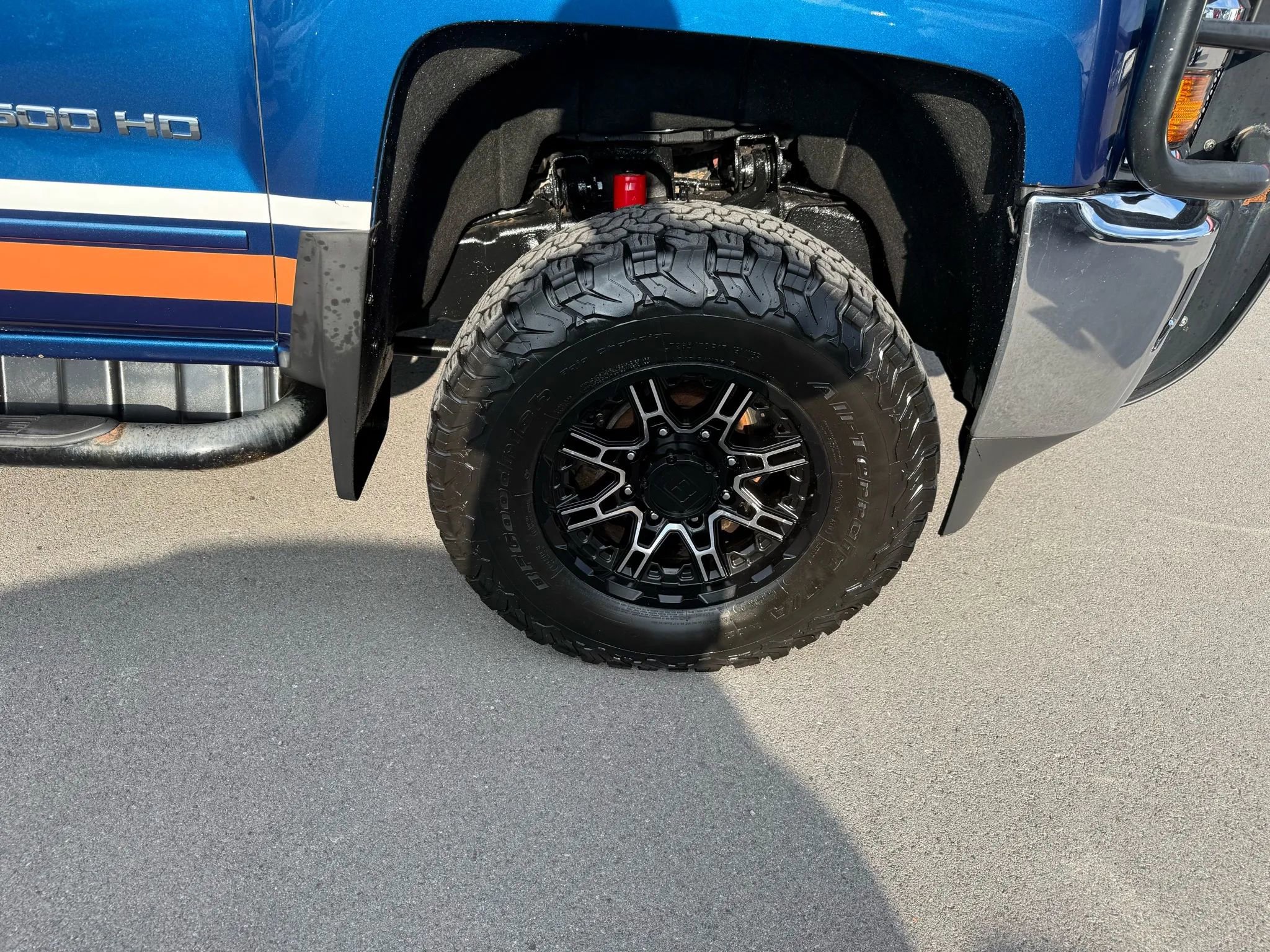 Used 2019 Chevrolet Silverado 2500 LT AWD/4WD image 17