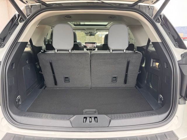 New 2026 Ford Explorer Active w/ Active Comfort Package AWD/4WD image 6