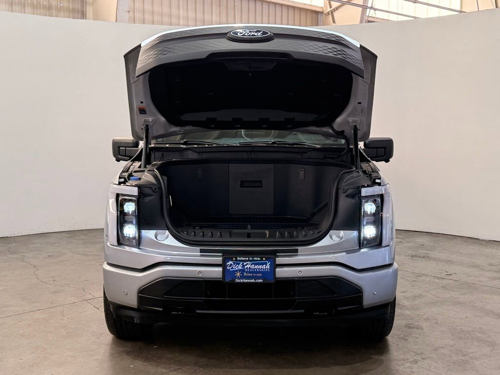 Used 2024 Ford F150 Lightning Flash image 5