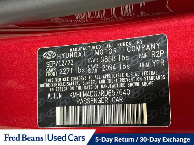Used 2024 Hyundai Elantra SEL FWD image 35