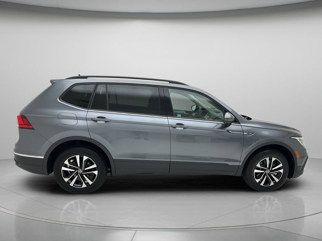 Used 2023 Volkswagen Tiguan S w/ Driver Assistance Package AWD/4WD image 6