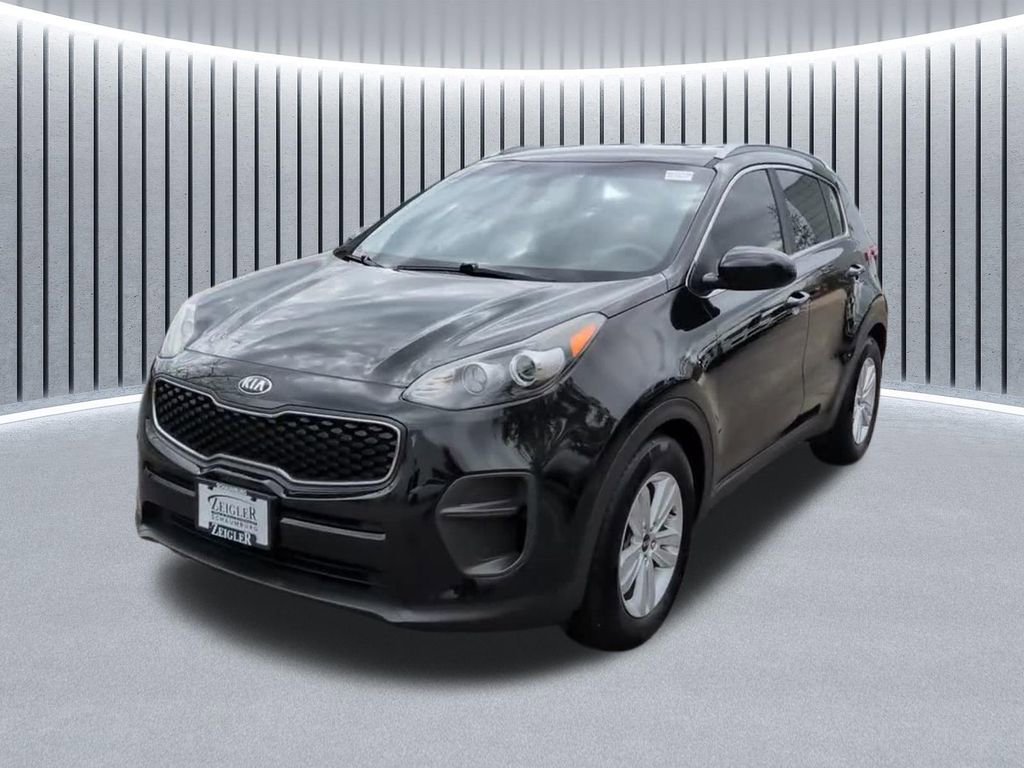 Used 2017 Kia Sportage LX w/ LX Popular Package FWD image 2