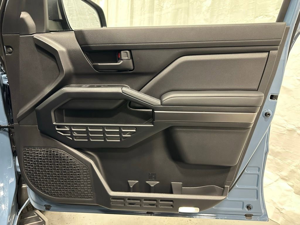 Used 2025 Toyota 4Runner SR5 image 56