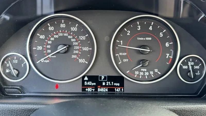 Used 2018 BMW 330i Sedan RWD image 25