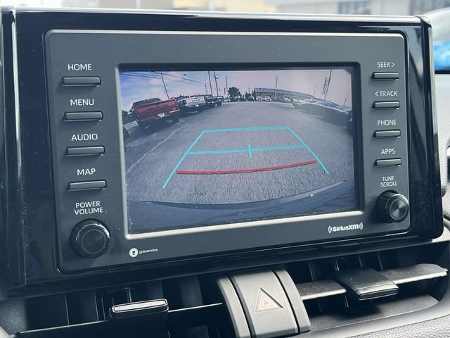 Used 2022 Toyota RAV4 XLE FWD image 29