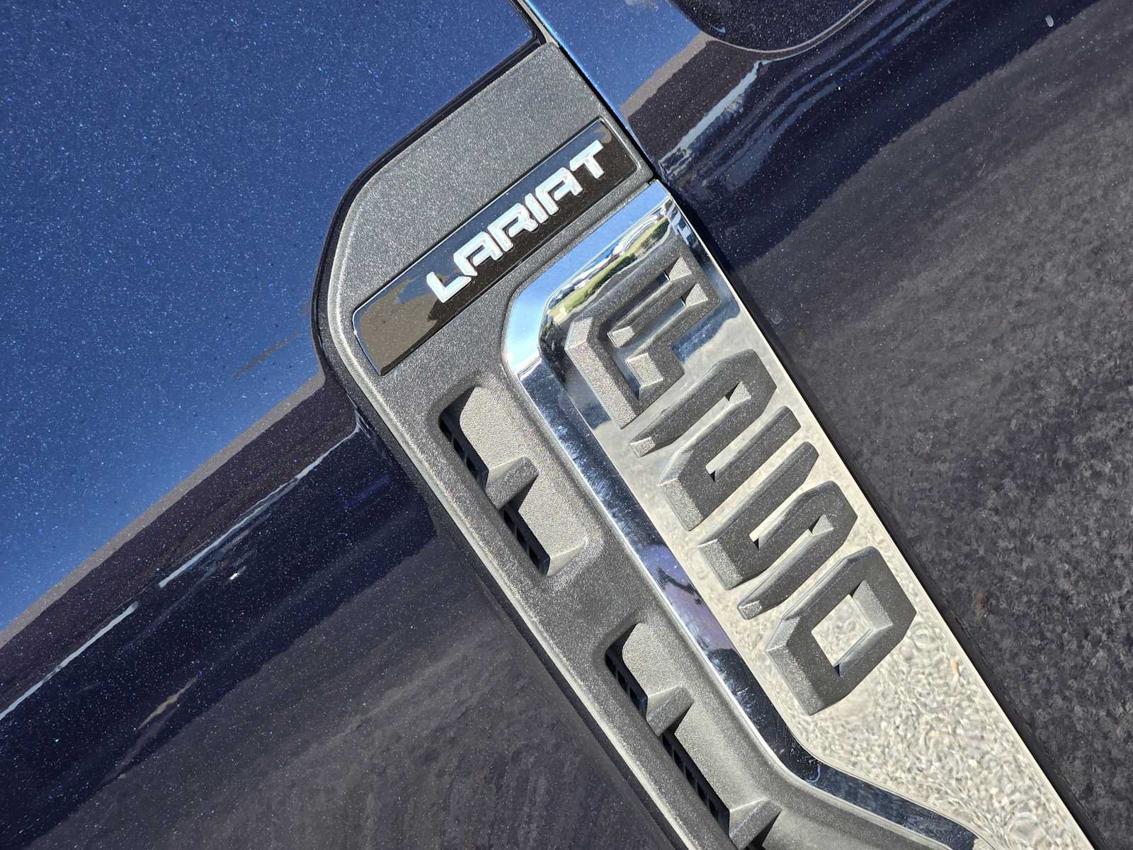 Used 2024 Ford F250 Lariat w/ Lariat Ultimate Package AWD/4WD image 11