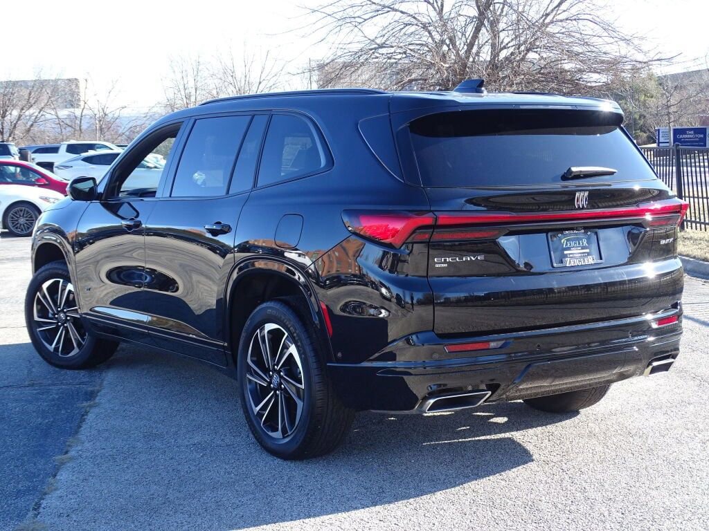 New 2025 Buick Enclave Sport Touring w/ Super Cruise Package image 18
