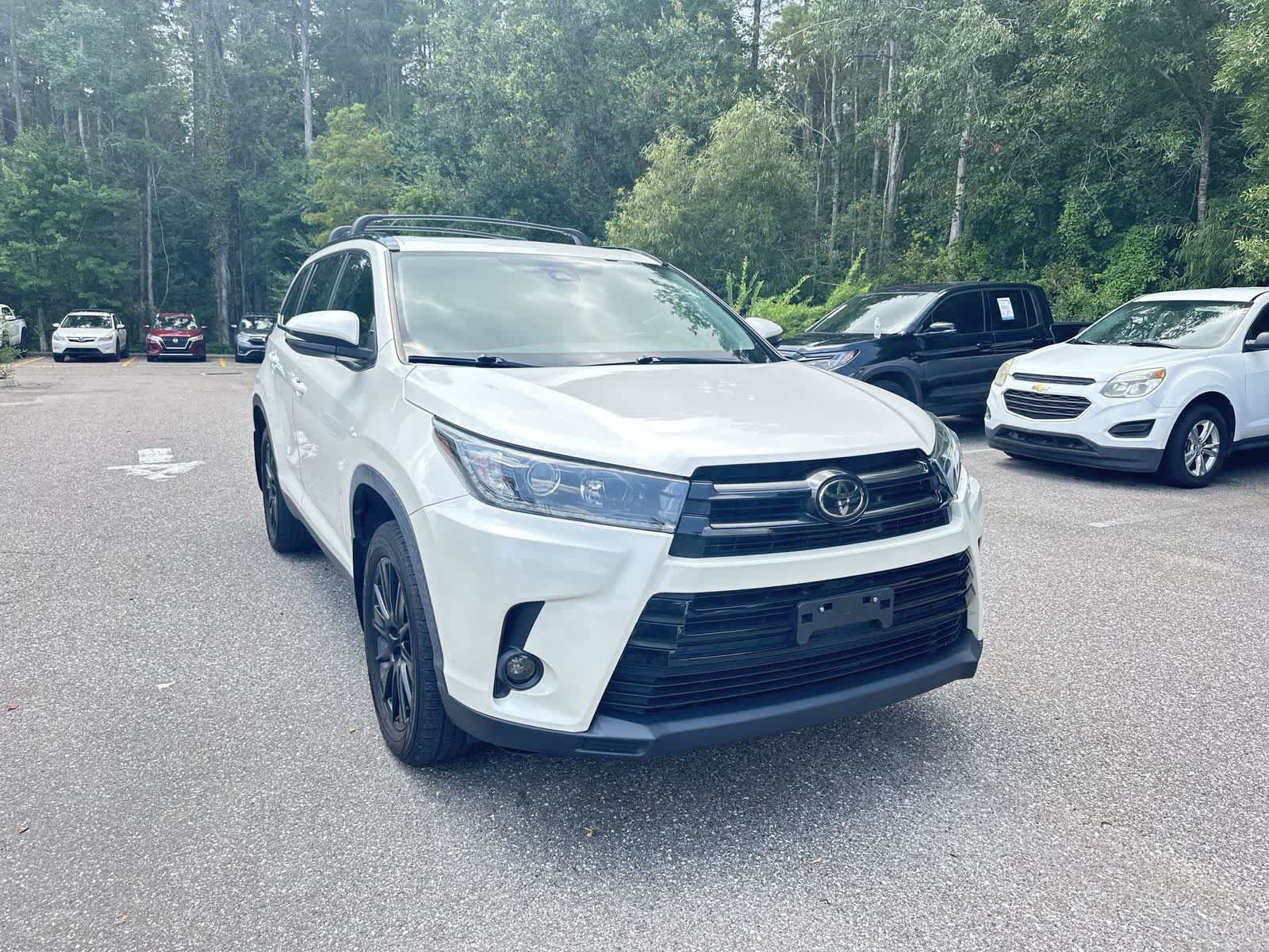 Used 2019 Toyota Highlander SE AWD/4WD image 8