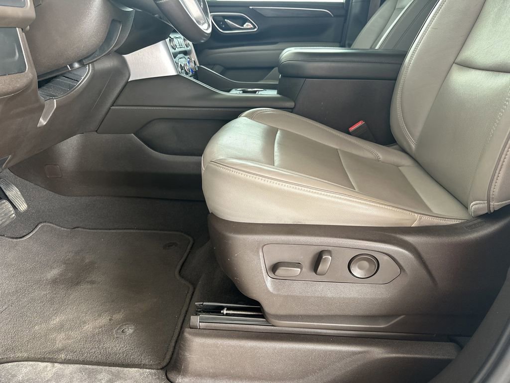 Used 2021 GMC Yukon SLT AWD/4WD image 14