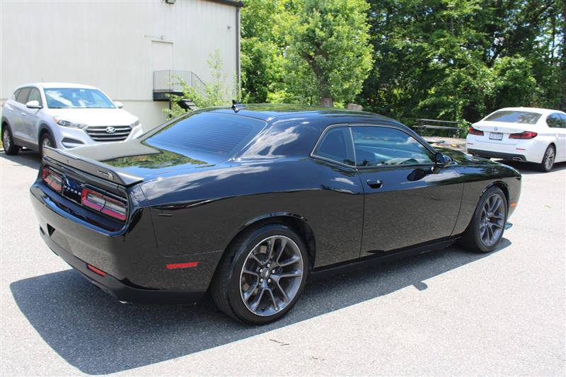 Used 2022 Dodge Challenger R/T Scat Pack w/ Plus Package RWD image 8