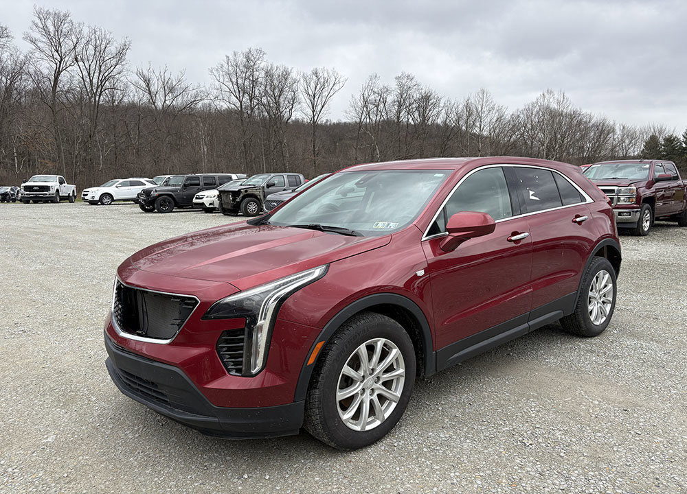 Used 2019 Cadillac XT4 Luxury w/ Cold Weather Package image 5